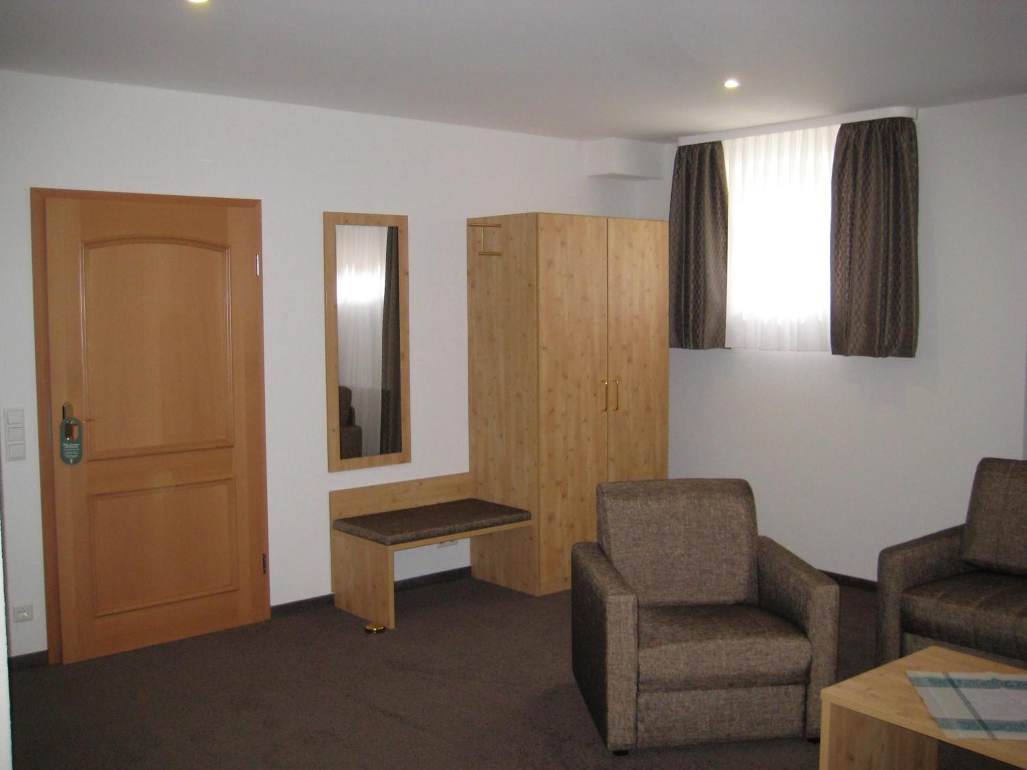 Hotel Zur Linde Lauf Pokoj fotografie